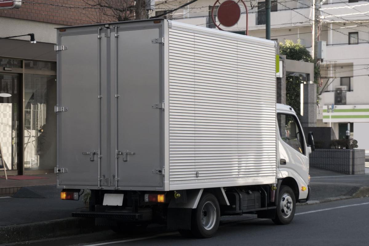 レンタカー